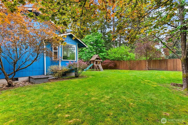 4th image of 7311 36th Court SE