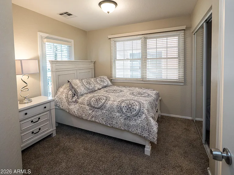 1628 E Canyon Creek Dr — Photo 15