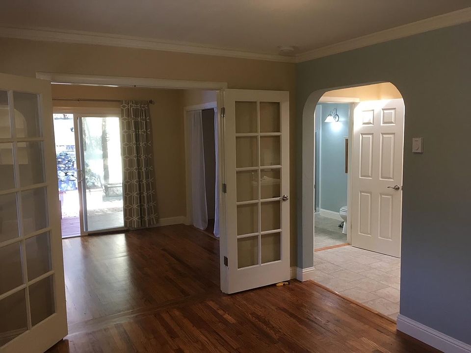 1st image of 137 Grant St