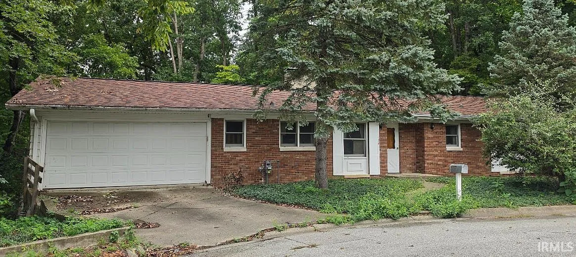 3 bed, 1.5 bath, 1300 sqft, $1,850 — Photo 1