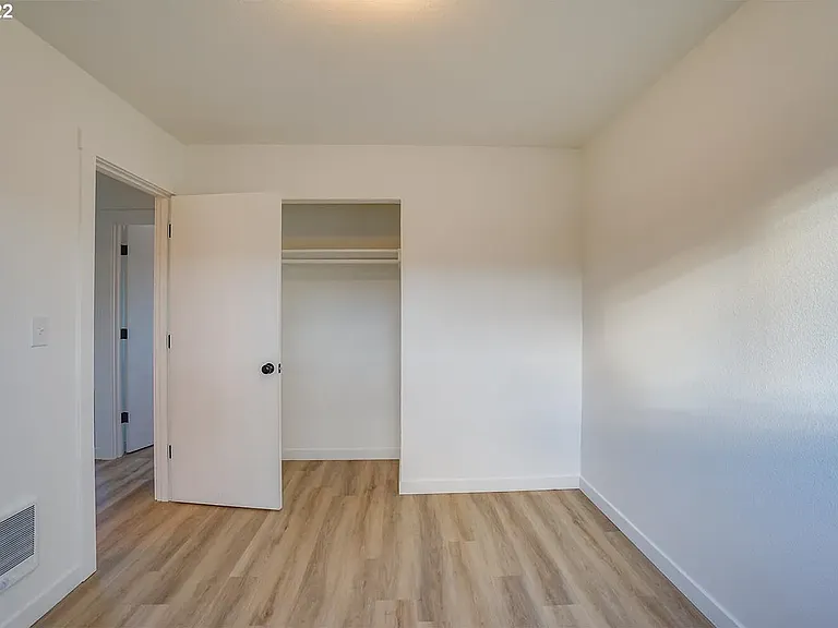 202 Cypress St #202 — Photo 16