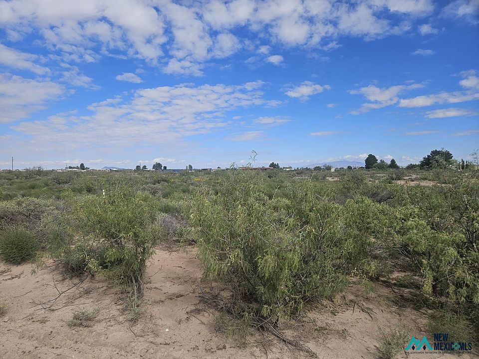 2nd image of 1234 Luna Rd SE #E