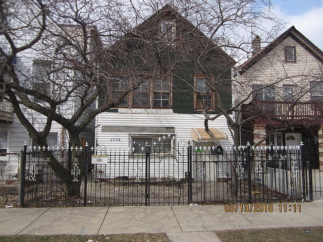 1st image of 2736 S Sacramento Ave