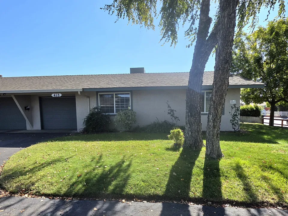 418 Acacia Ave #418