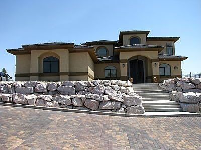1st image of 1405 Garnet Pl