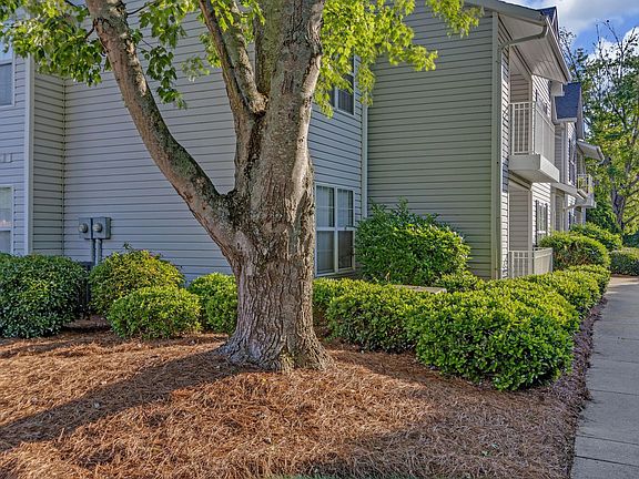 2nd image of 4614 Old Spartanburg Rd APT 15