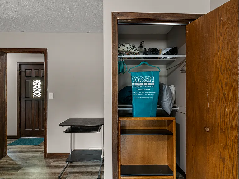 5008 NW Radial Hwy #2 — Photo 29