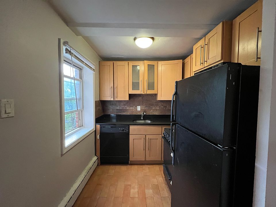 1st image of 37 Duncan Ave #45E
