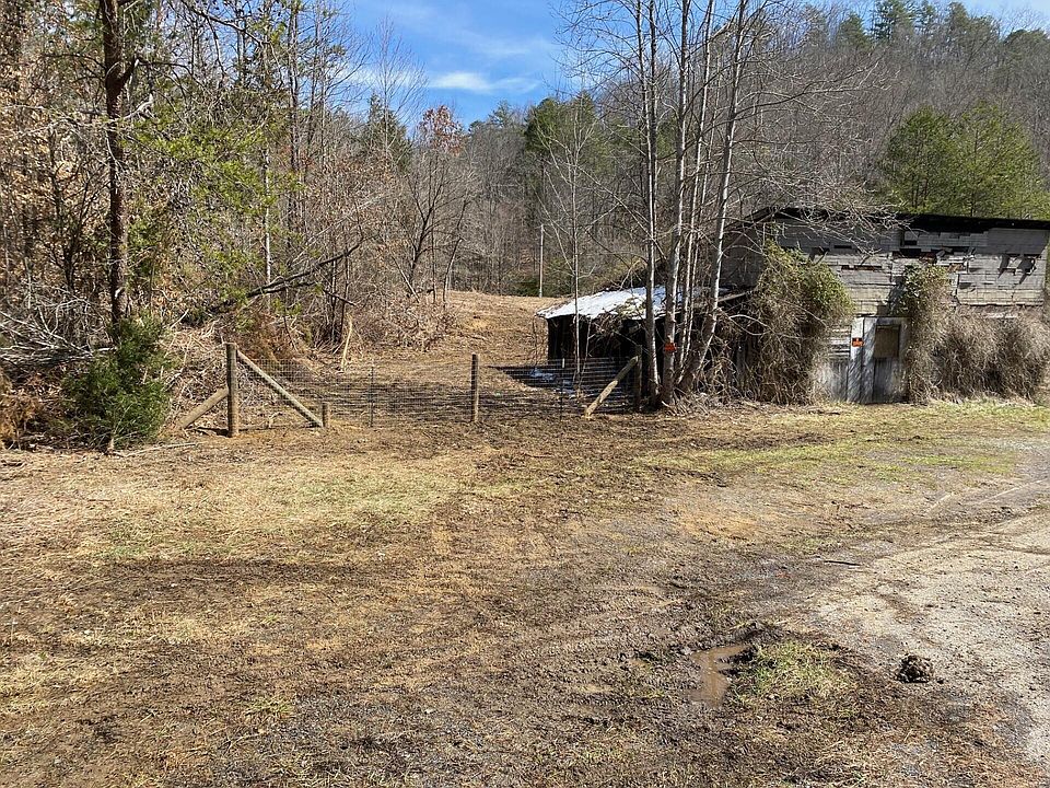 1st image of 2219 Highway 70