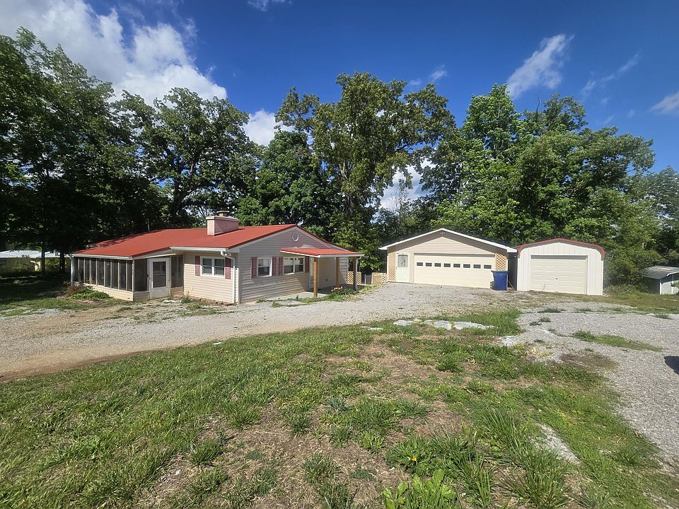 1st image of 180 Beauchamp Blvd