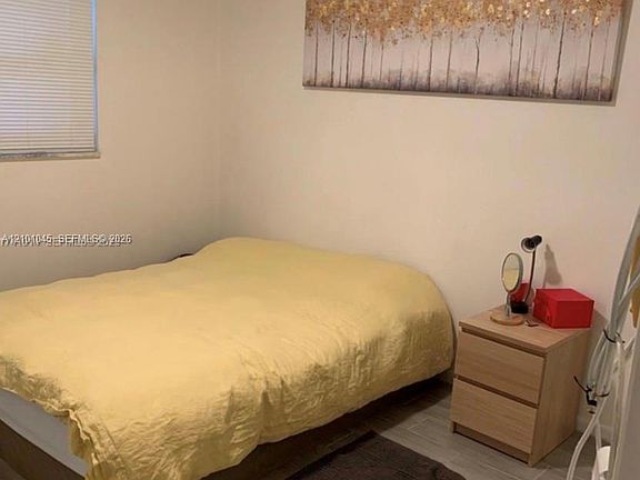 3rd image of 300 Berkley Rd APT 312
