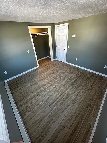 147 Main St #1 Photo 1