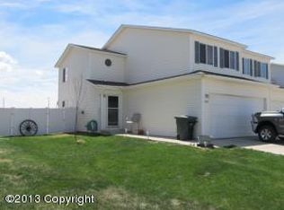 1908 Harvest Moon Dr, Gillette, WY 82718
