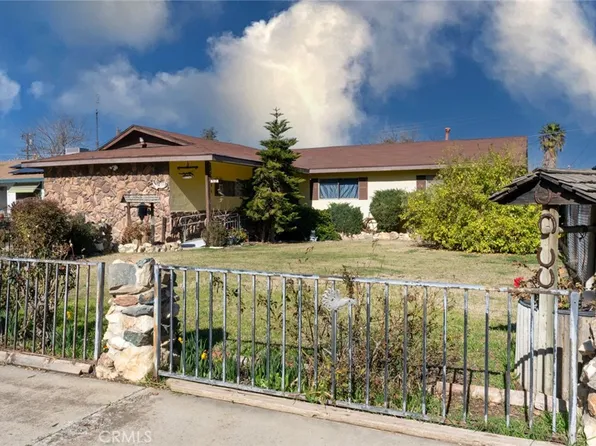 712 Pine St, Los Banos, CA 93635