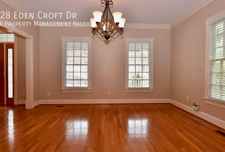 3528 Eden Croft Dr — Photo 10