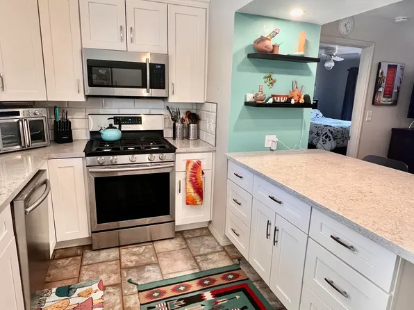 424 S Paseo Aguila, Green Valley, AZ 85614