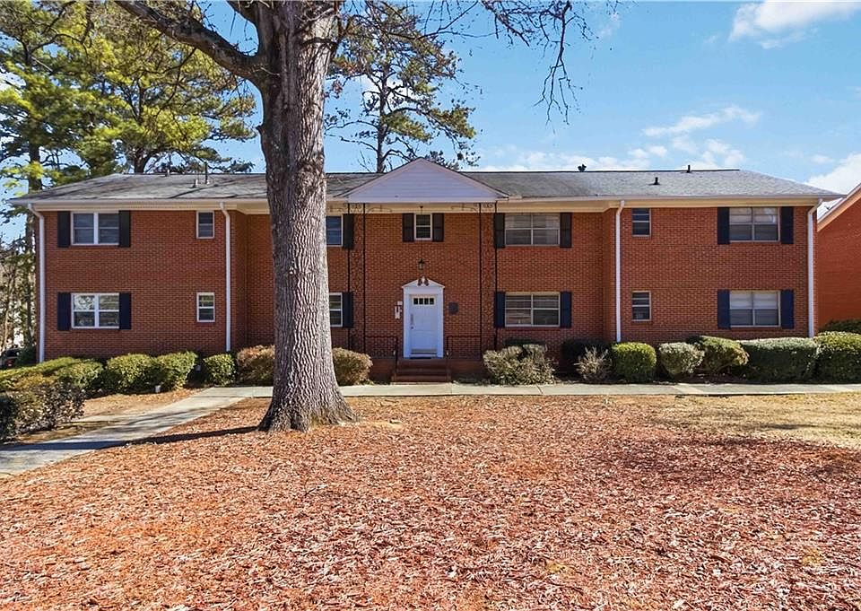 1st image of 3660 Peachtree Rd NE APT H3