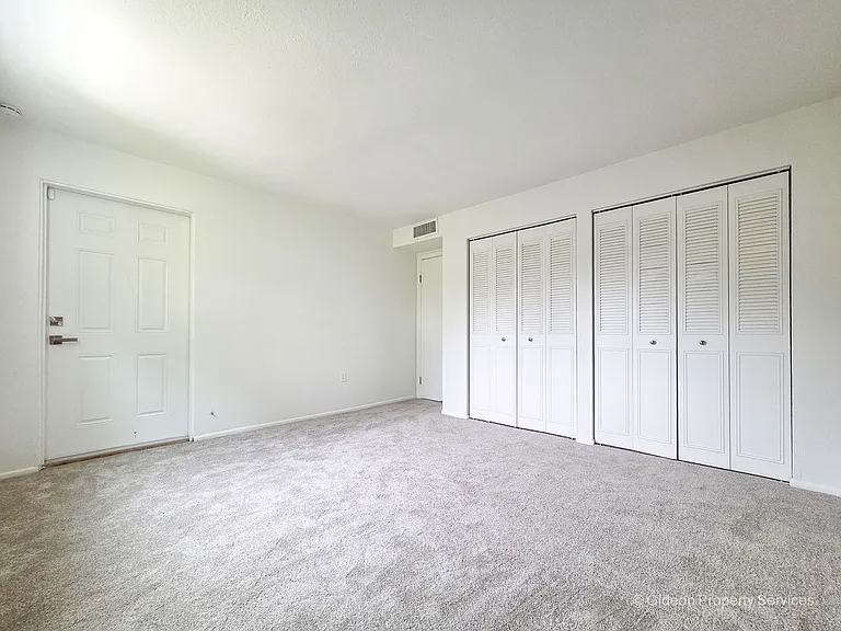 711 SW 75th St #106 — Photo 36