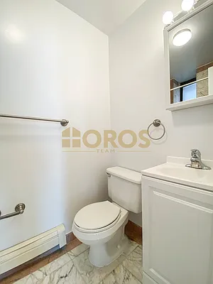 Rented by City Connections Realty | media 23