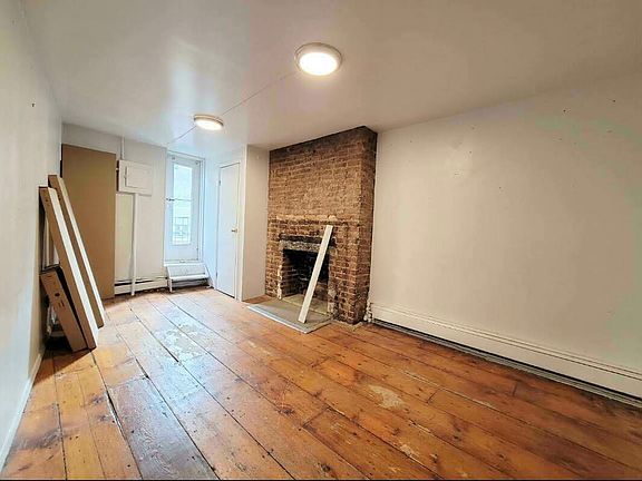 5th image of 197 E 4th St #3