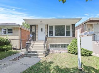 3120 W Columbus Ave, Chicago, IL 60652