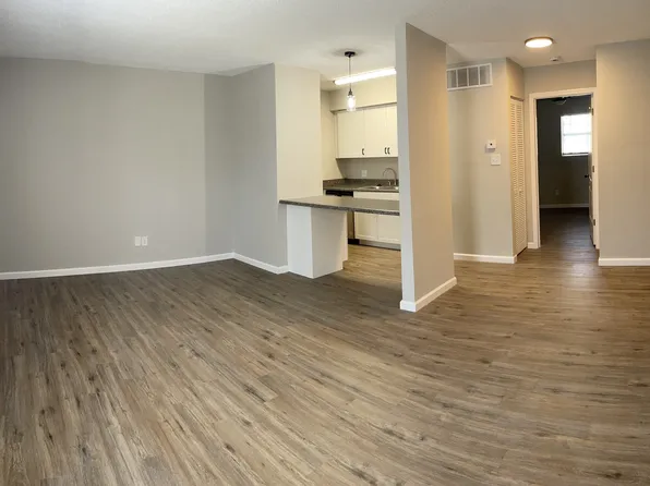 Oak Terrace Apartments