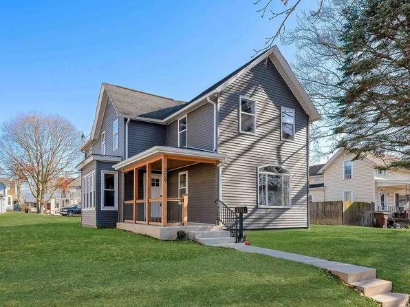 309 S Walsh St, Garrett, IN 46738