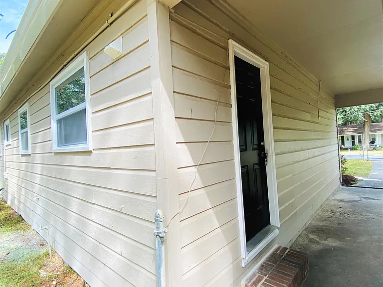 503 Forest St — Photo 21