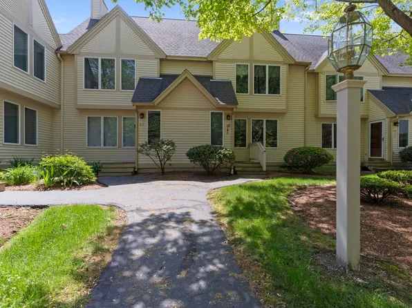 40 Prestonfield Road, Nashua, NH 03064