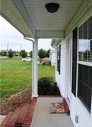 3rd image of 123 Lbj Dr