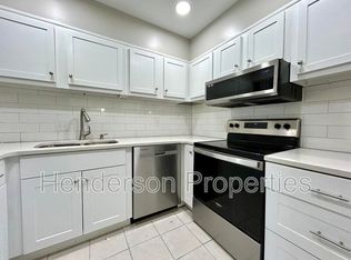 2614D Park Rd, Charlotte, NC 28209