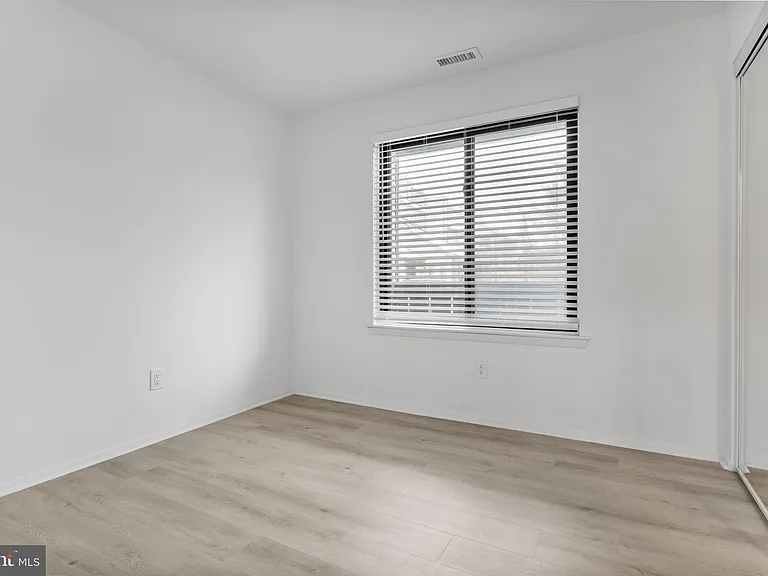 4912 Dunbarton Rd #B — Photo 17