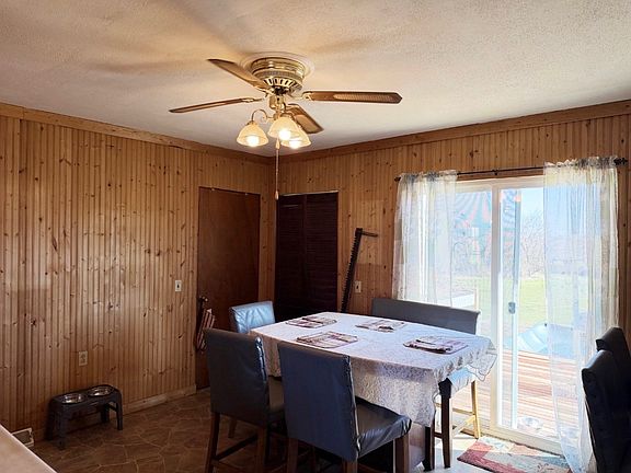 3rd image of 406 Evans Randolph St