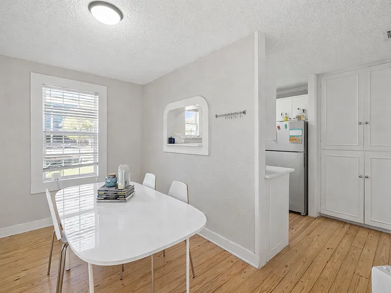 1202 E 29th St — Photo 11