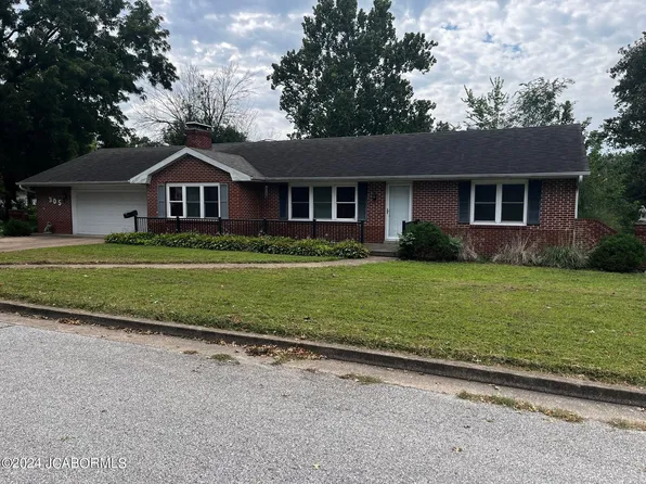 305 W Kelly St, California, MO 65018