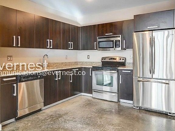 3rd image of 600 12th Ave S #619