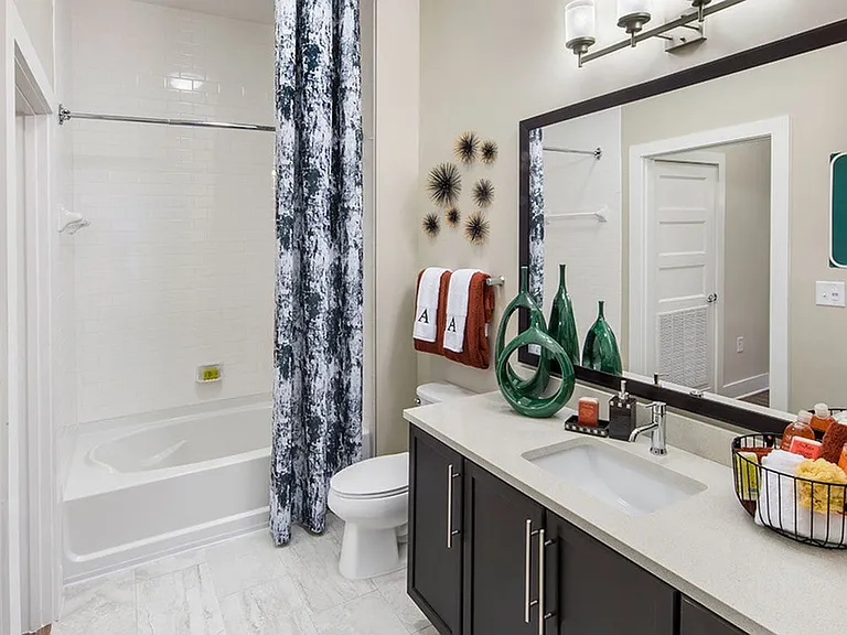 AMLI Buckhead — Photo 31