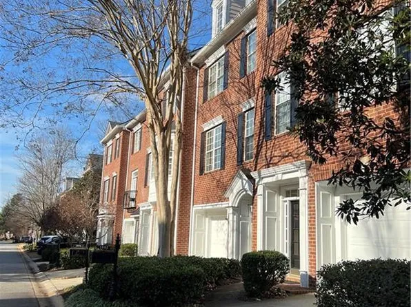 1806 Waters Edge Trl, Roswell, GA 30075