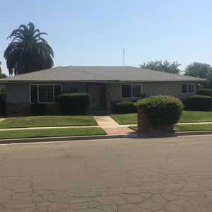 2221 E Warner Ave, Fresno, CA, 93710