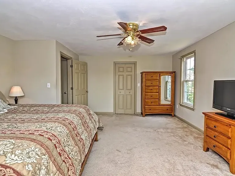 3 Joyce Cir — Photo 14