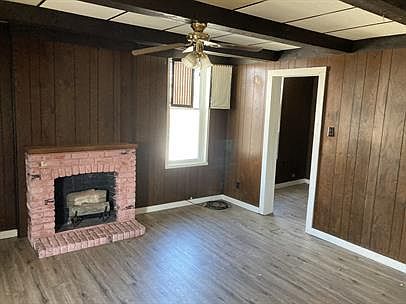 4th image of 609-611 S 10th St #2