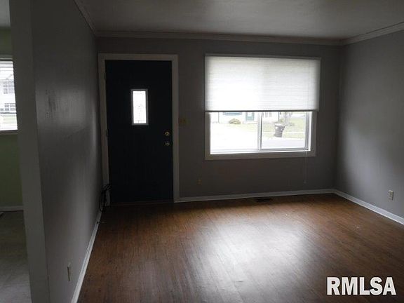 2nd image of 3823 W Brighton Ave