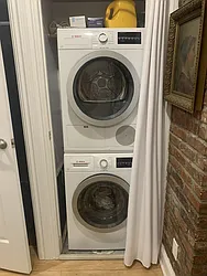 Rented by R New York
