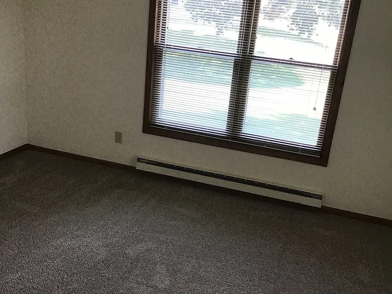 High Point Commons Apartments — Photo 110