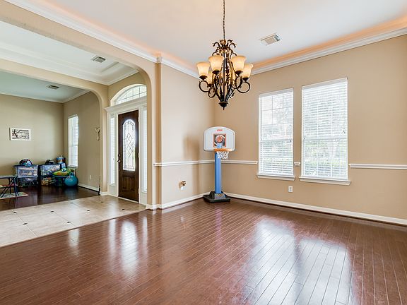 3rd image of 3827 Evans Grove Ln