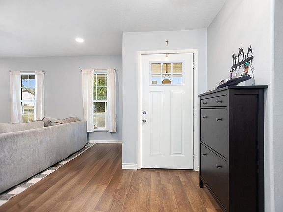 3rd image of 103 Quail Ridge Dr