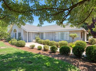 897 W Lincoln Ave, Fresno, CA 93706