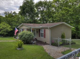 9904 Thorn Grove Pike, Strawberry Plains, TN 37871