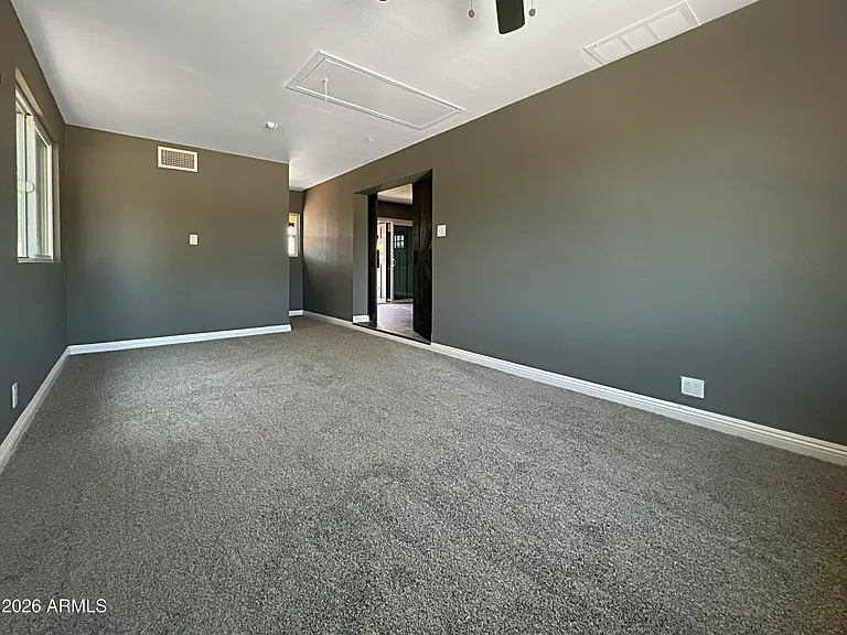 8201 E Whitton Ave — Photo 14