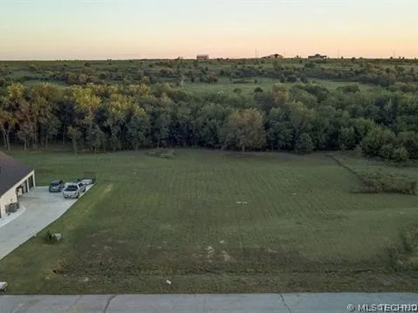 2918 E Josiah Blvd, Skiatook, OK 74070